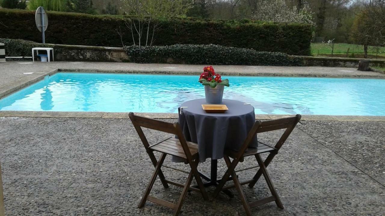 غوردون أون كيرسي Auberge Du Relais D'Auniac المظهر الخارجي الصورة